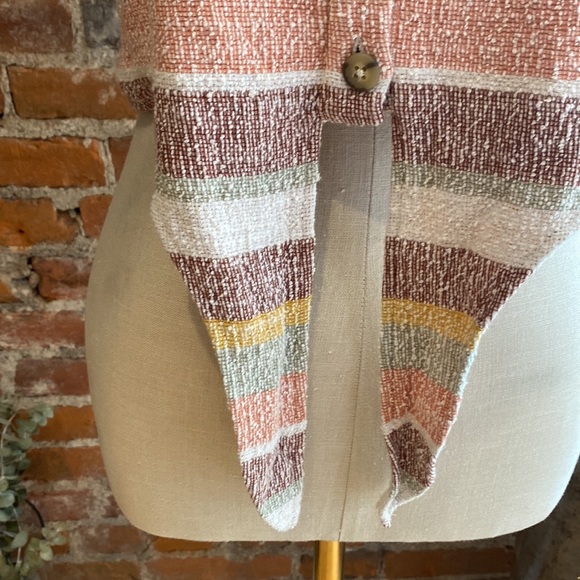 Madewell Texture and Thread Ruffle Crop Top - Picture 4 of 6